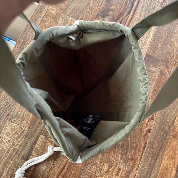 EUC Praise Endurance Cleinfeld Drawstring Backpack for Runners - Picture 4 of 4